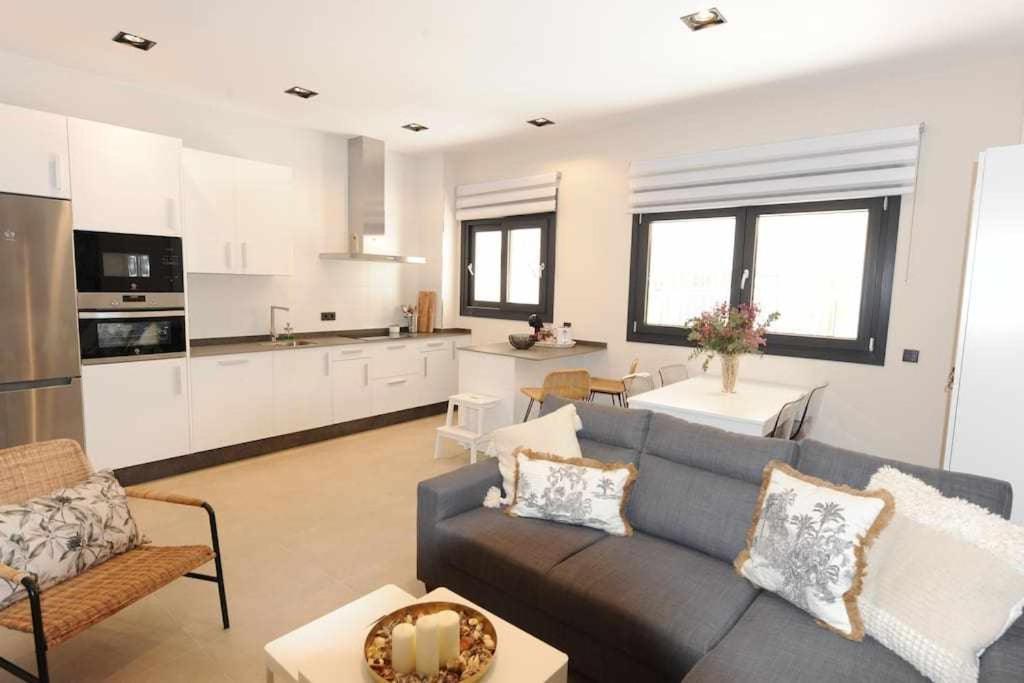 Estupendo Piso Nuevo En Playa Victoria Apartment Cadiz Luaran gambar