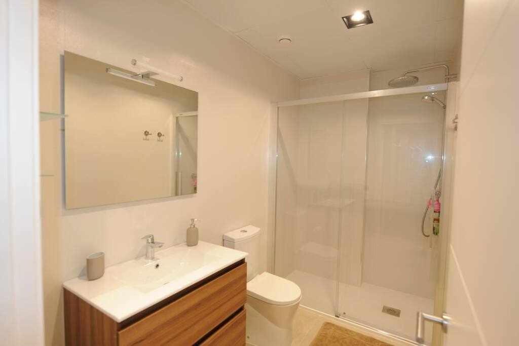 Estupendo Piso Nuevo En Playa Victoria Apartment Cadiz Luaran gambar