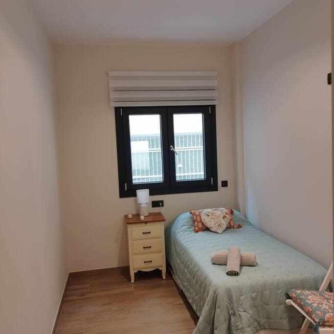 Estupendo Piso Nuevo En Playa Victoria Apartment Cadiz Luaran gambar